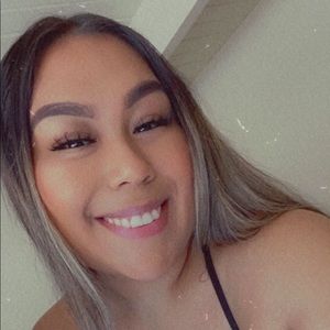 Meet your Posher, Nayeli